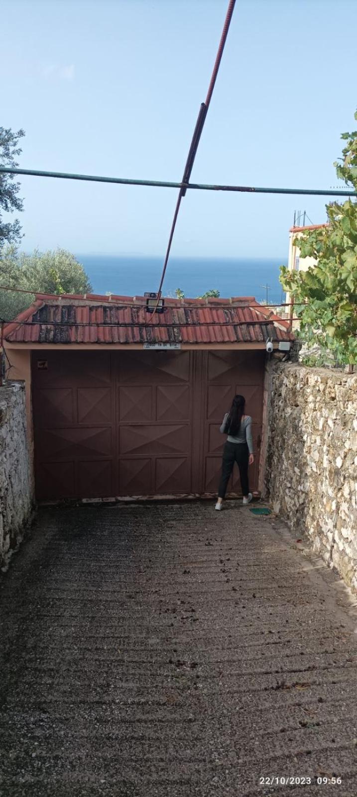Villa Family Bitri Piqeras Exterior photo